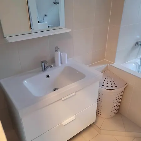 Apartment Downtown Bliss Bratislava